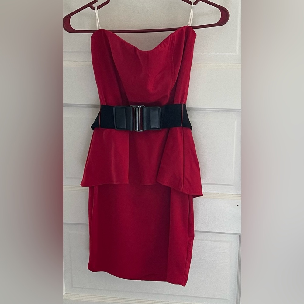 Red Guess belted mini dress size s/p